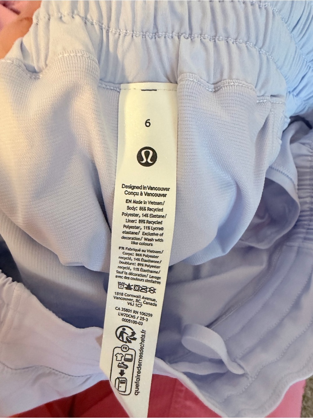 NWT lululemon athletica Hotty Hot Shorts 4” Serene Blue (size 6) - Picture 6 of 7